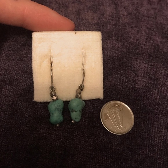 Vintage teal rock small earrings - Picture 3 of 5